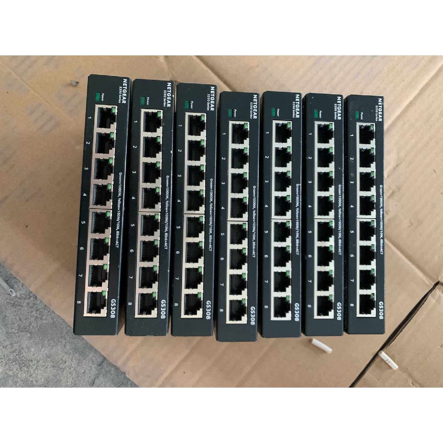 议价-网件GS308v3 8端口千兆非网管交换机