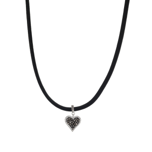 网红爆款 暗黑系 黑色皮绳爱心项链女配饰锁骨链2024年新款女颈链