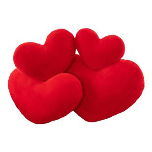 情人节红色爱心毛绒玩具抱枕客厅沙发靠枕结婚房床上送生日礼物