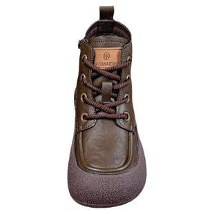 大码女鞋41到43软底不累脚短靴女冬季加绒平底真皮新款休闲靴子42