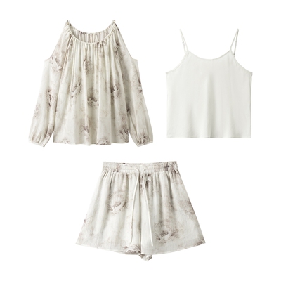 TKYSHOP印花露肩上衣短裤套装女