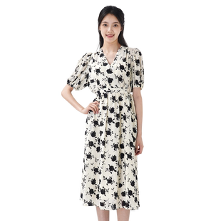 WEWE/唯唯夏季新品女装清新气质V领印花女士连衣裙时尚通勤