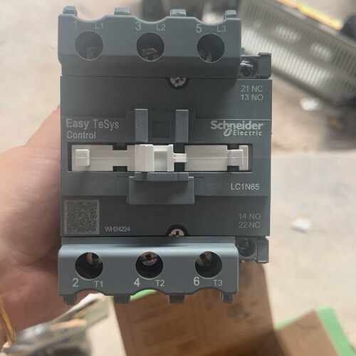 议价施耐德接触器LC1N65M5N   4台   220V维修
