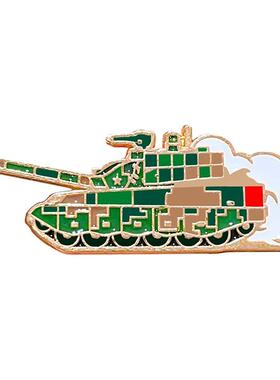 坦克东风导弹金属徽章胸针纪念品