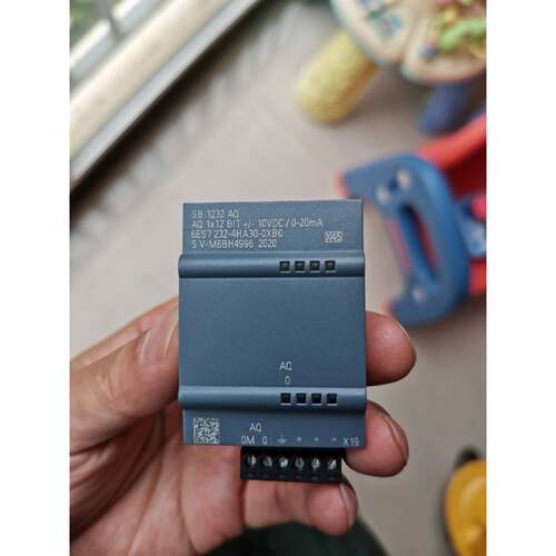 在线议价西门子1200系列PLC信号板SB1232AQ，模拟量输出信