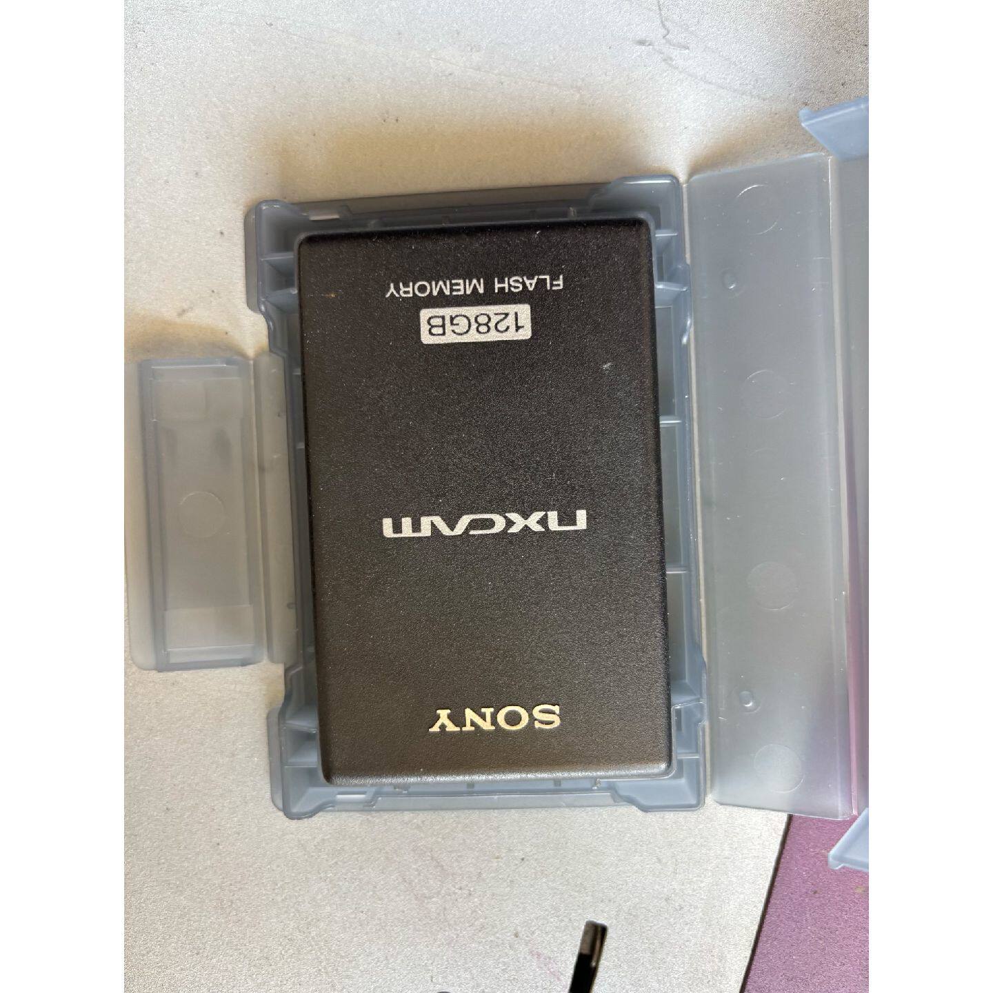 议价可维修索尼SONYHXRFMU128128G固态硬盘记录单元