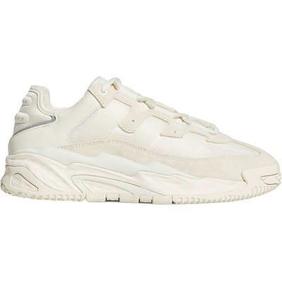 运动休闲鞋Adidas/阿迪达斯