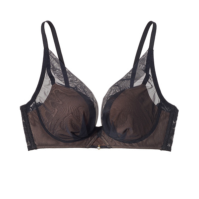 日本蜜桃派无钢圈聚拢文胸