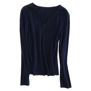 外搭春游防晒长袖打底上衣 灵巧精致的三粒扣设计 V领棉质T恤衫女