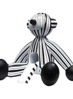 卡通人物雕塑摆件匹诺曹IP人物形象定制玻璃钢公仔雕塑工厂定制