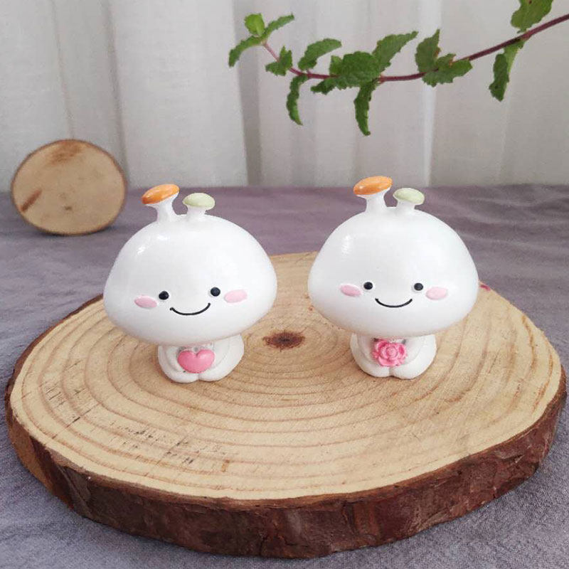乖巧宝宝可爱情侣陶瓷瓷娃娃小摆件迷你女孩儿童房间桌面装饰品