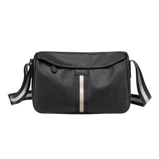 男士真皮包大容量横款斜挎包2024新款潮流男包便捷出行通勤小挎包