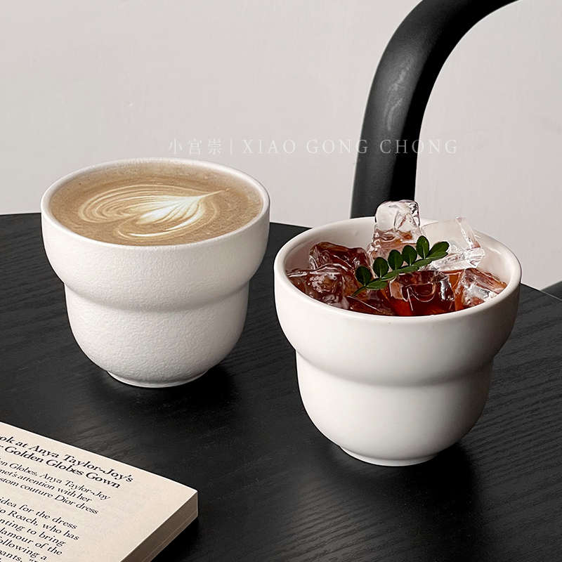 纯白精致手握咖啡杯马克杯陶瓷杯家用水杯拿铁杯拉花杯牛奶早餐杯