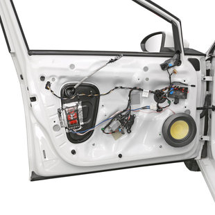 大众高尔夫14至20款7代升级A柱高音前后车门喇叭汽车音响改装案例