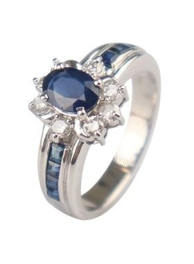 中古95新日本进口商品椭圆型切工蓝宝石群镶钻石戒指铂金90055号