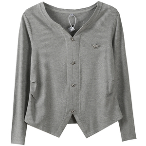 钉珠蝴蝶结胖仙女莹莹大码女装胖mm秋装甜美别致显瘦小个子针织衫