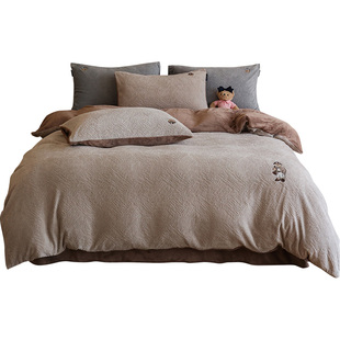 TeenieWeenie小熊加厚雕花牛奶绒四件套冬季珊瑚绒被套1.8m床笠款