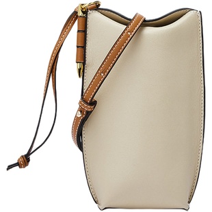 2025新款轻便小包包高级感迷你斜挎腰包真皮女小众随身散步手机包