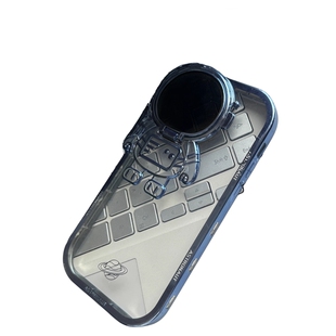 适用苹果14promax手机壳15pm护镜太空人宇航员iphone13pro支架立体plus高级感银色镜头12pm电镀新款透明全包p
