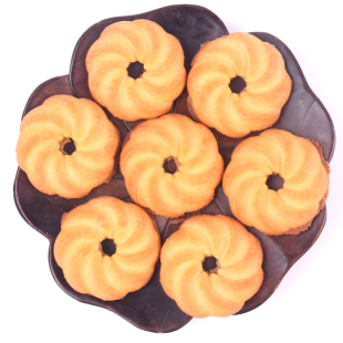 木糖醇杂粮饼干老布特早餐蛋奶钙奶荞麦麸南瓜饼干礼盒来利发饼干