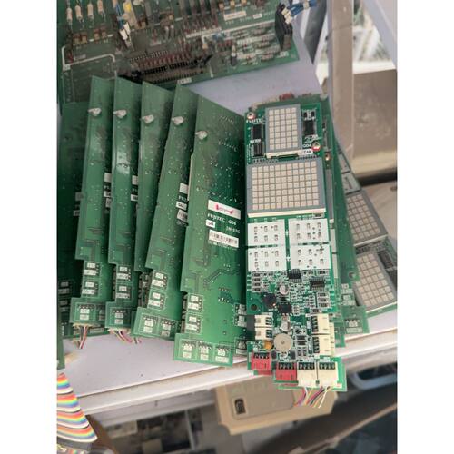 议价FUJITEC达外呼显示板G04IN103C103维修