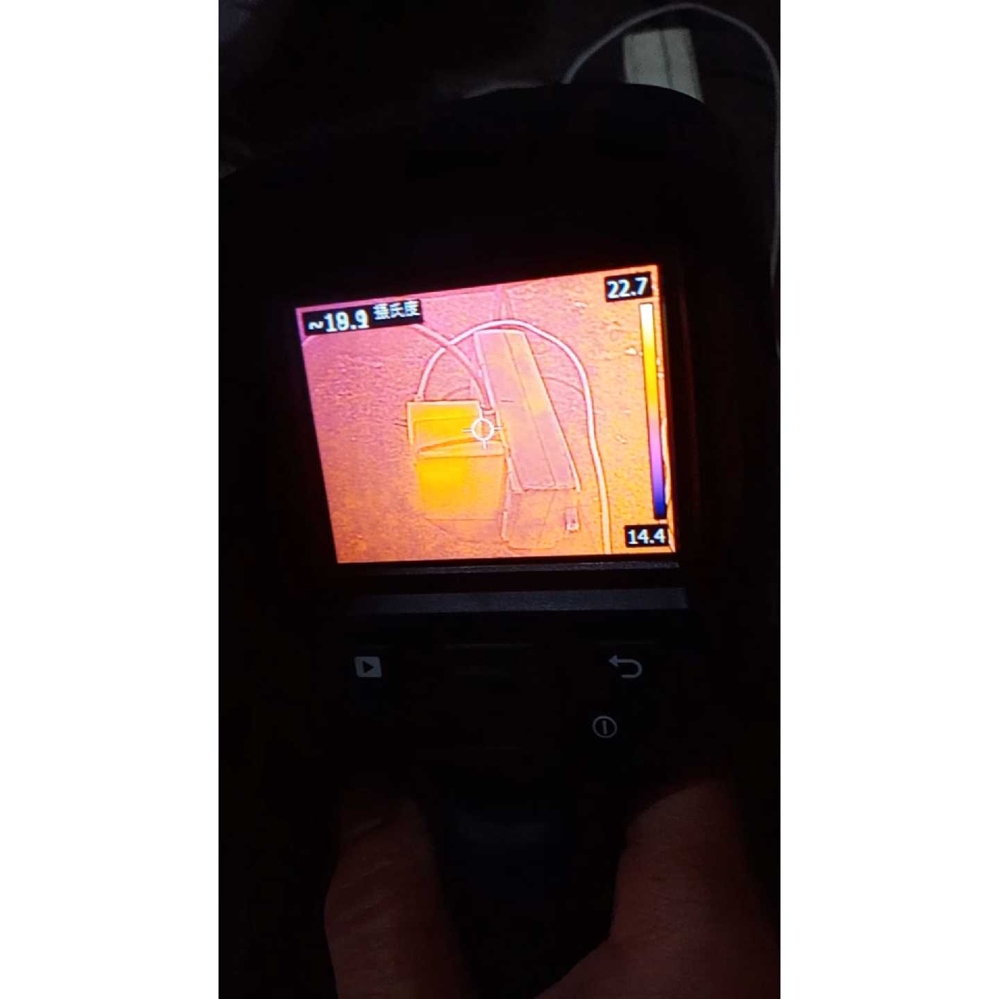 溢价-菲力尔FLIR E4红外热像仪一台，型号E6390，成色品相
