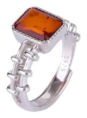 血珀方形戒指本月新品限时优惠