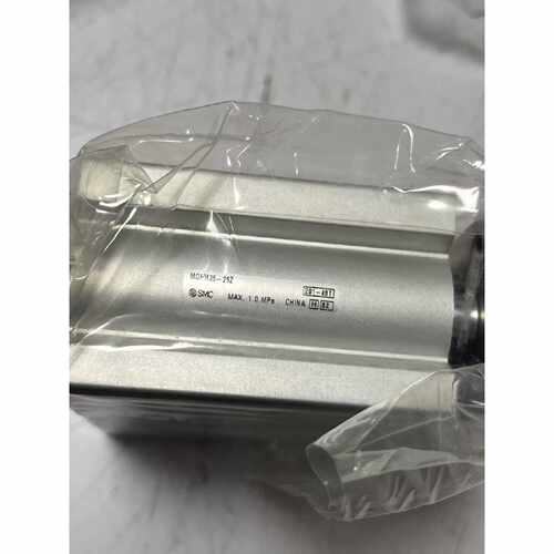 闲置正品SMC气缸MGPM2525Z库存10个单价2