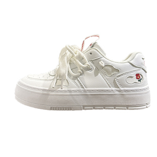 路十三韩系可爱小花软妹鞋子女款百搭学生小白鞋休闲原创小众板鞋