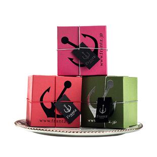 frantz神户日本进口草莓牛奶夹心巧克力【临期】