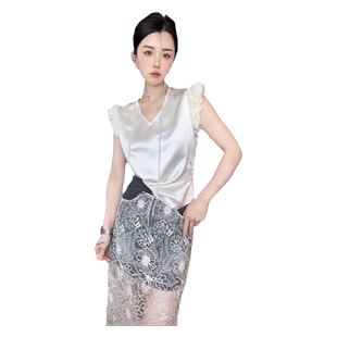 RR fashion 背心女2024夏季新款法式设计感木耳边V领纯色套头上衣