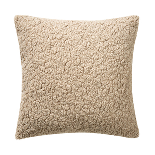 范店佩罗娜抱枕客厅沙发靠枕毛绒枕套床上头车载办公护腰靠含芯