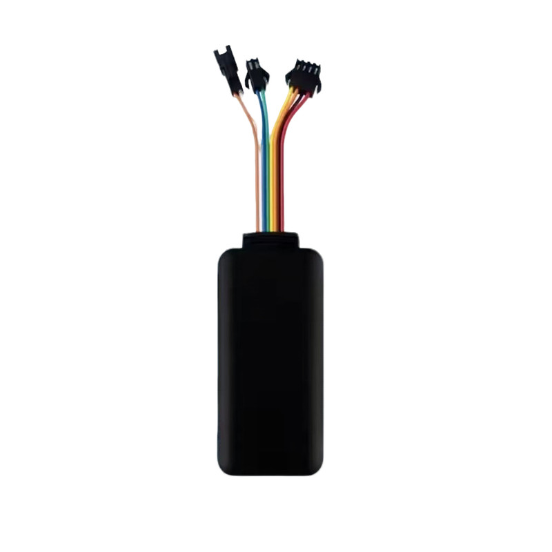 车载4G防盗器汽车断油断电震动电话报警实时轨迹音质清晰安装简单