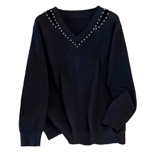 300斤特大码V领镂空针织打底衫女秋季200胖mm240宽松内搭镶钻毛衣