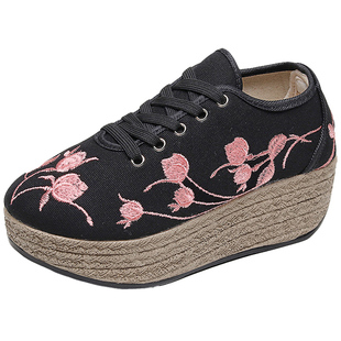 2026春秋新款女鞋爆款高跟时尚显瘦松糕底老北京厚底帆布休闲布鞋