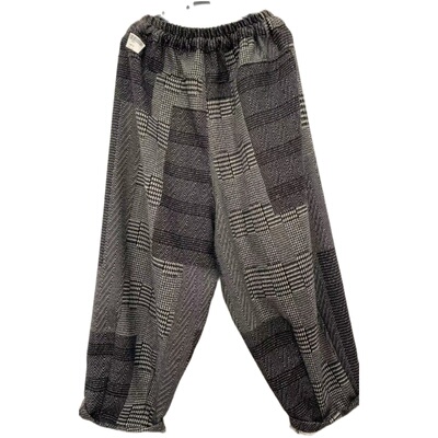 以钻宽松格纹毛呢裤子包邮