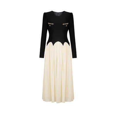 CHICHY法式黑白拼接长袖连衣裙