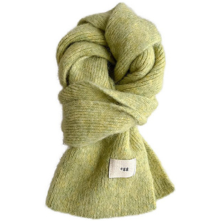 2025新款韩系氛围感纯色短款小型秋冬季加厚初中生大女童女孩围巾