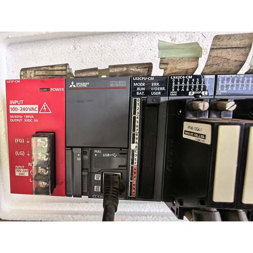 议价三菱PLC一套，型号L61P-CM、L02CPU-CM、LD