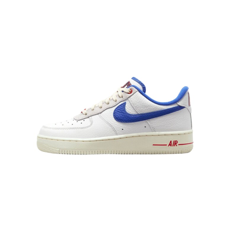 NikeAirForce1女空军复古板鞋