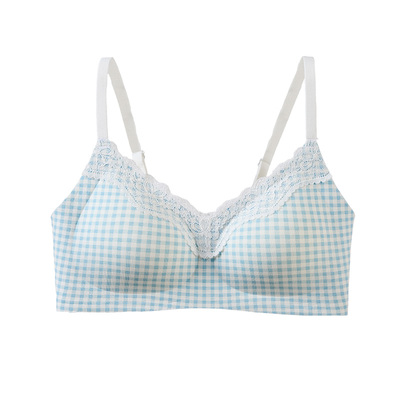 六只兔子无痕内衣女聚拢碎花蕾丝边少女风无钢圈软支撑文胸套装