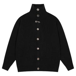 From Mars 牢牢包住 美式复古纯色金属扣高领个性轻熟风宽松毛衣