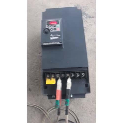询价-拆机一台众辰变频器 二台NZ200T-15GY-4，15kw