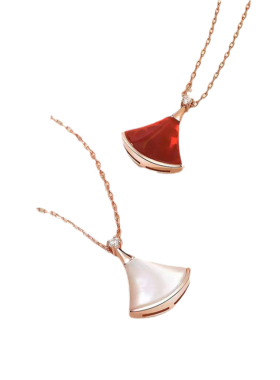 小裙子项链白贝壳红玛瑙吊坠