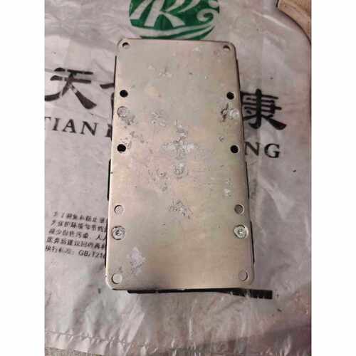 议价英飞凌FF900R12IE4无磕无碰无划痕就剩可维修
