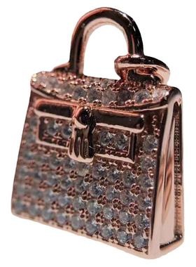 镀18k玫瑰金手提包吊坠喜哥同款