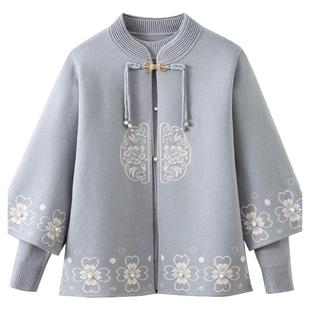 2025新中式妈妈加绒秋冬装针织两件套中老年女冬国风毛衣羊毛外套