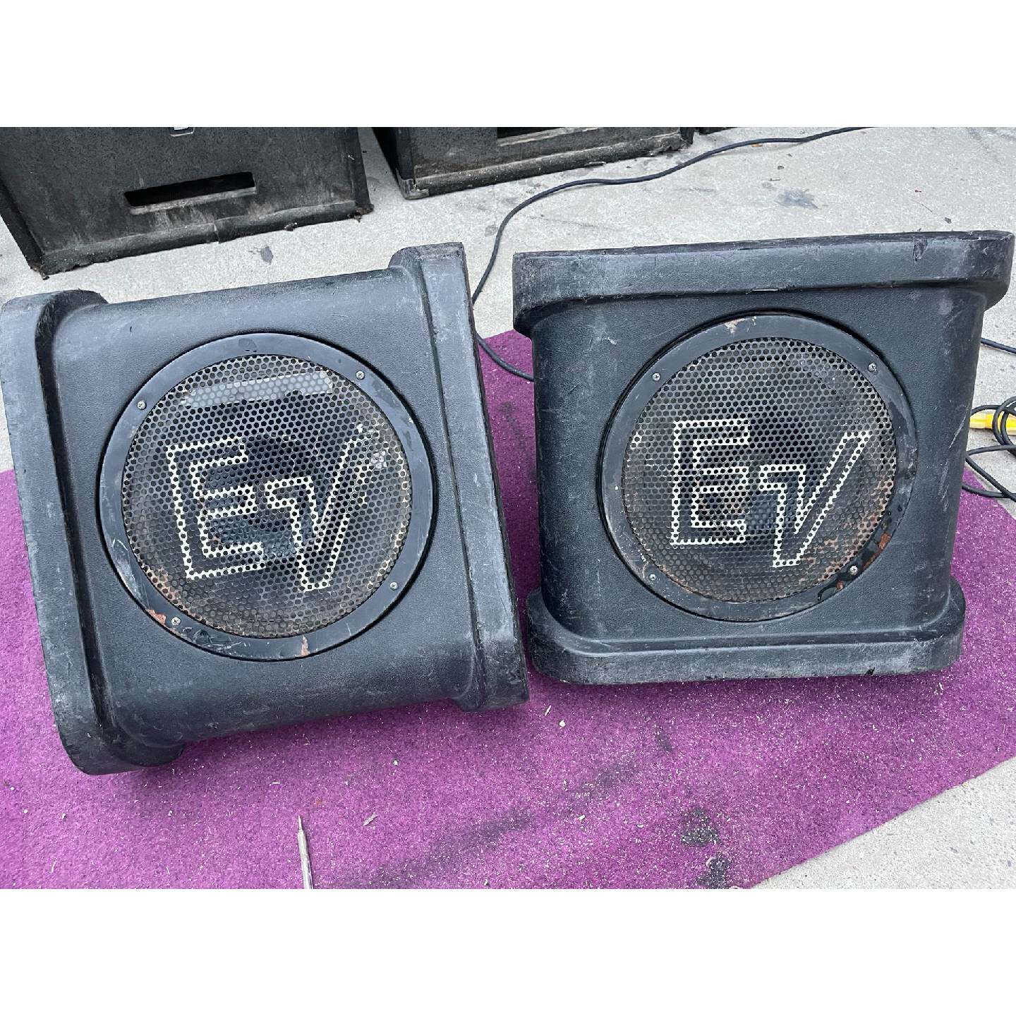 12寸EV同轴一对一只低音不响一只边烂会修拿走图片来源-询价