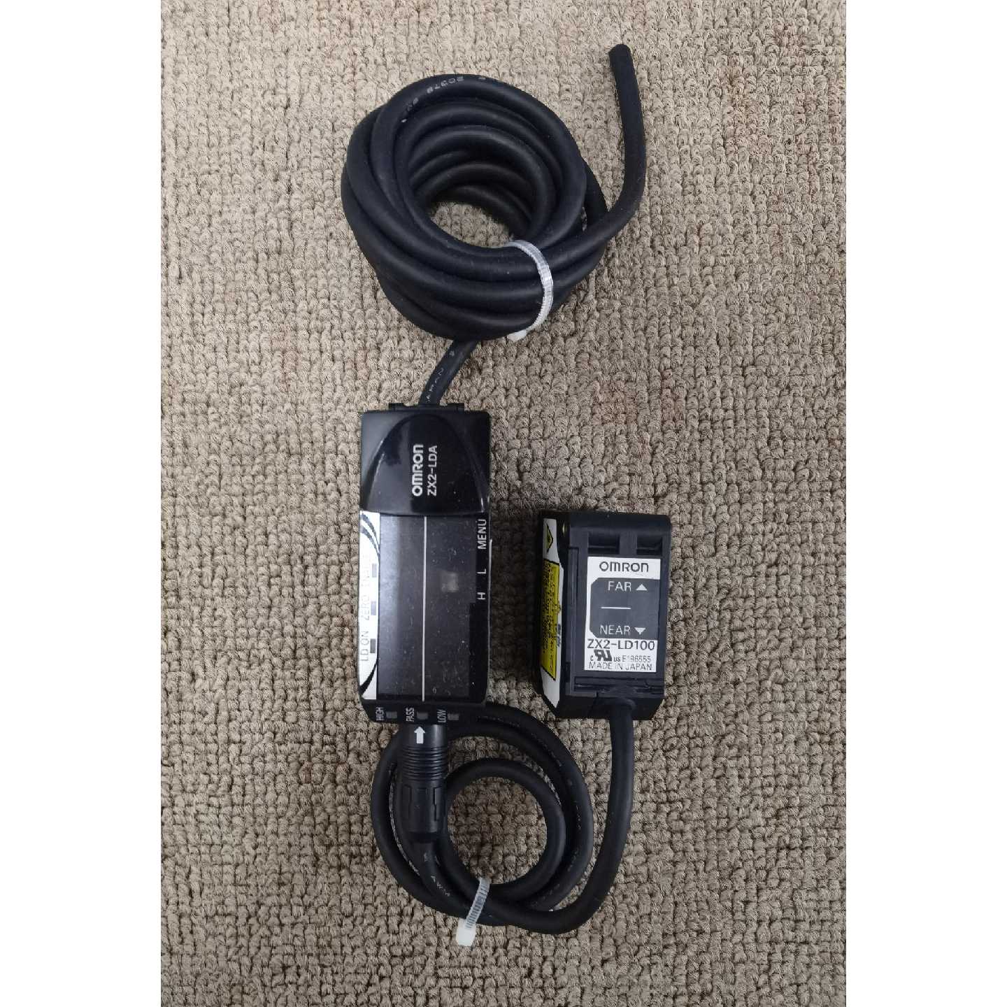 议价欧姆龙光电传感器，型号ZX2-LD50，带主机包功能，成色新