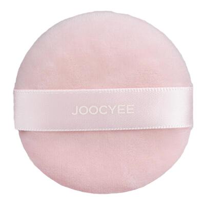 酵色毛绒粉扑打造柔焦妆效